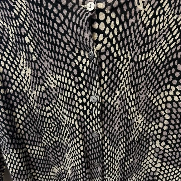 CYNTHIA ROWLEY sweater. - Picture 6 of 8